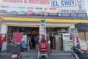 El Chuy Chapas y Herrajes en Mazatlán