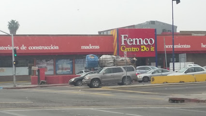 Femco Centro Do It Río en Tijuana