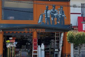 Ferretria El Constructor en San Juan del Río