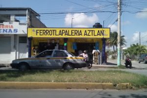 Ferrotlapaleria Aztlan en Chetumal