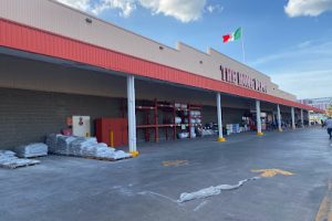The Home Depot Miguel Alemán en San Nicolás de los Garza