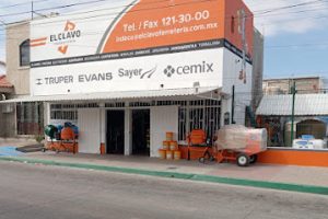 El Clavo (Carabineros) en La Paz