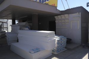 Materiales y Molduras de Mexicali (Calz. Manuel Gómez Morín) en Mexicali