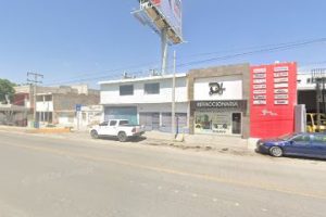 Block y Ferretería Material Bristol en Torreón