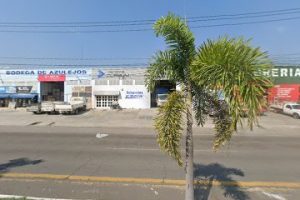 Tiendas Cuprum en Colima