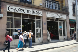 Casa Ortega Ferretería en San Juan del Río