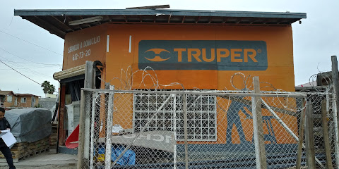 Ferretería Los Panchos en Playas de Rosarito