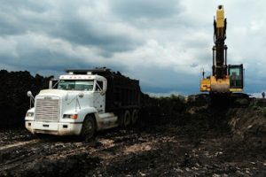 Renta Retroexcavadoras, Pipas de Agua y Acarreos de Silao Zaro en Silao de la Victoria