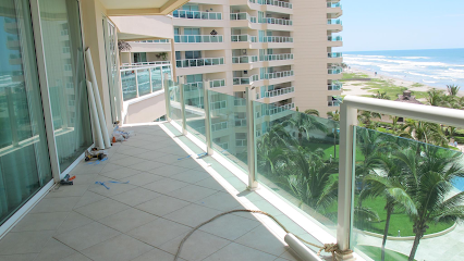 Vidrios y Aluminios Garu en Zihuatanejo