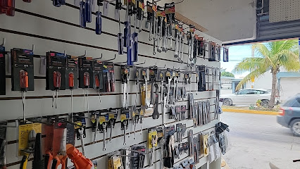 Tapsa Ferretería (Boulevard) en Cd. Madero