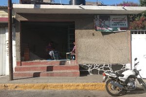 Casa de Materiales La Tribu en López Mateos