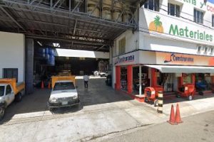 Construrama en Zihuatanejo