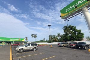 Ferretería y Materiales para Construcción Dino S.A. de C.V. en Manzanillo