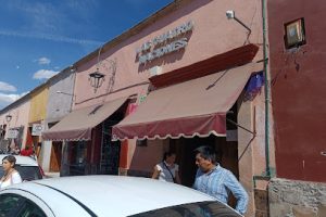 Las Cuatro Naciones en Dolores Hidalgo