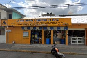 La Roca Servicios y Ferretería en Tuxpan